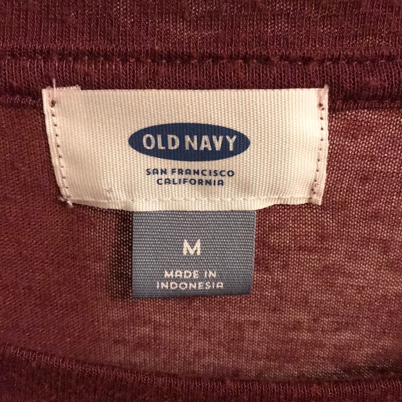Old navy long sleeve - Picture 3 of 3